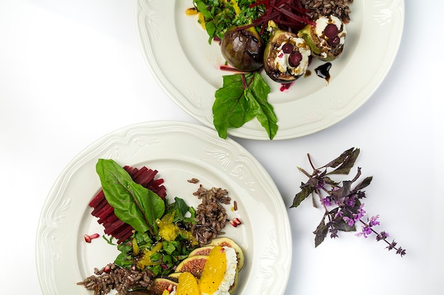 Talenty kuchenne — talerz z apetycznym daniem